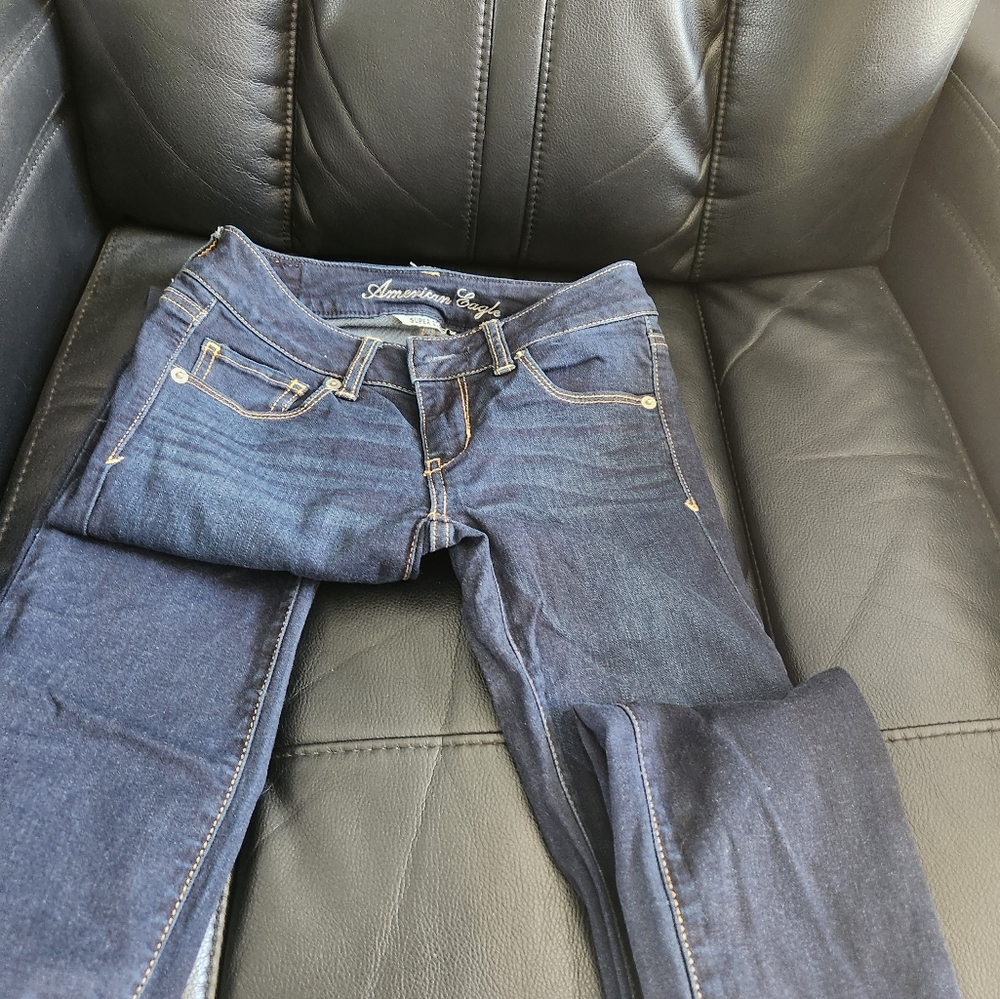 American Eagle Jeans. SIZE ,0 regular. Excellent condition